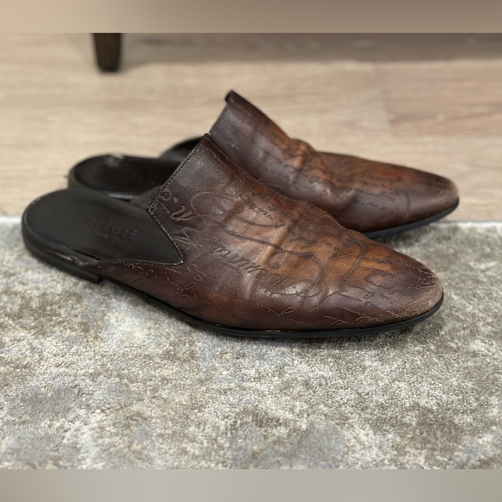 Berluti Cyrus Scritto Leather Slides size 9.5